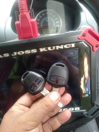 ahli kunci immobilizer semarang12