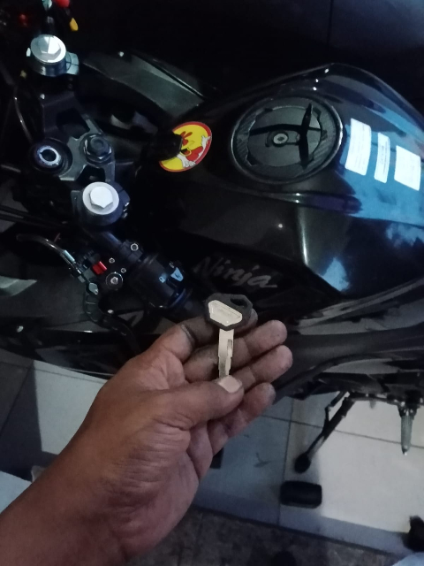 ahli kunci segala jenis motor