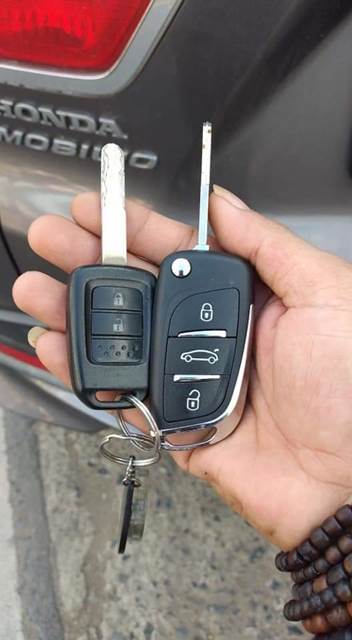 duplikat kunci imobilizer padang7