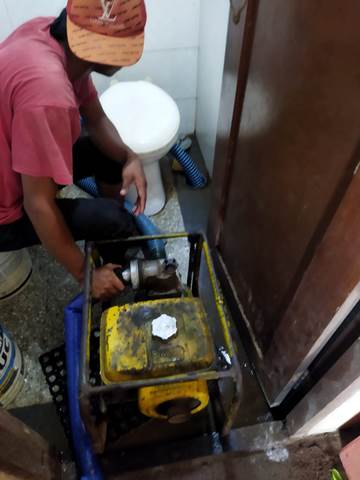 sedot wc murah terbaik di pontianak3