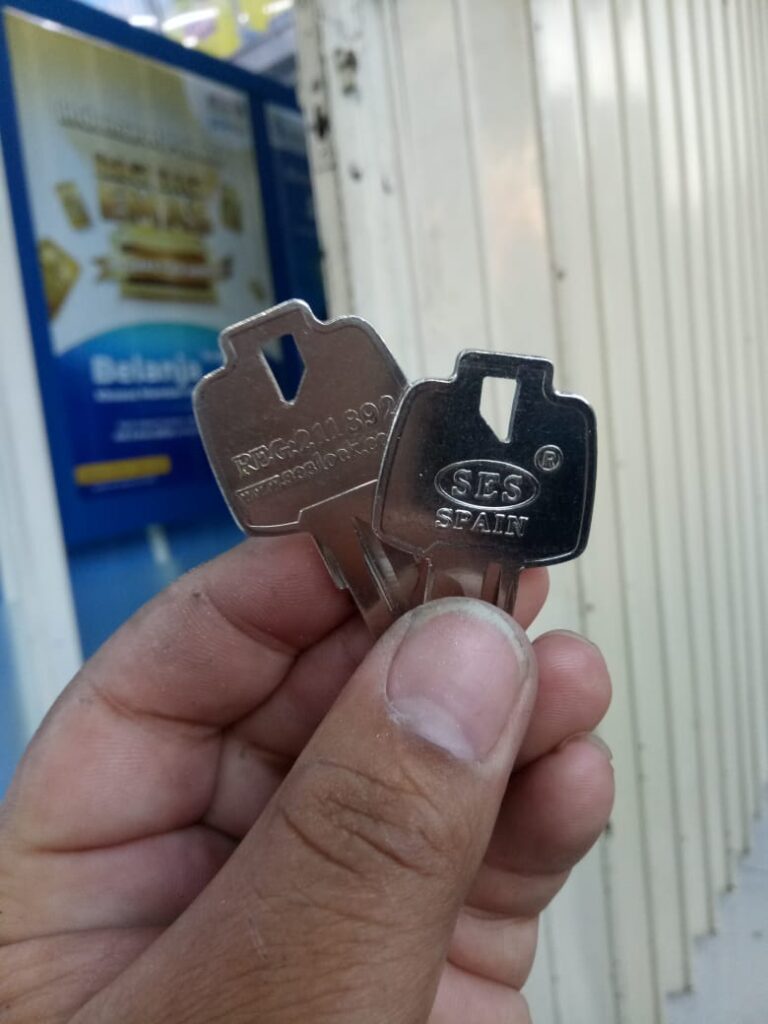 tukang kunci surabaya5