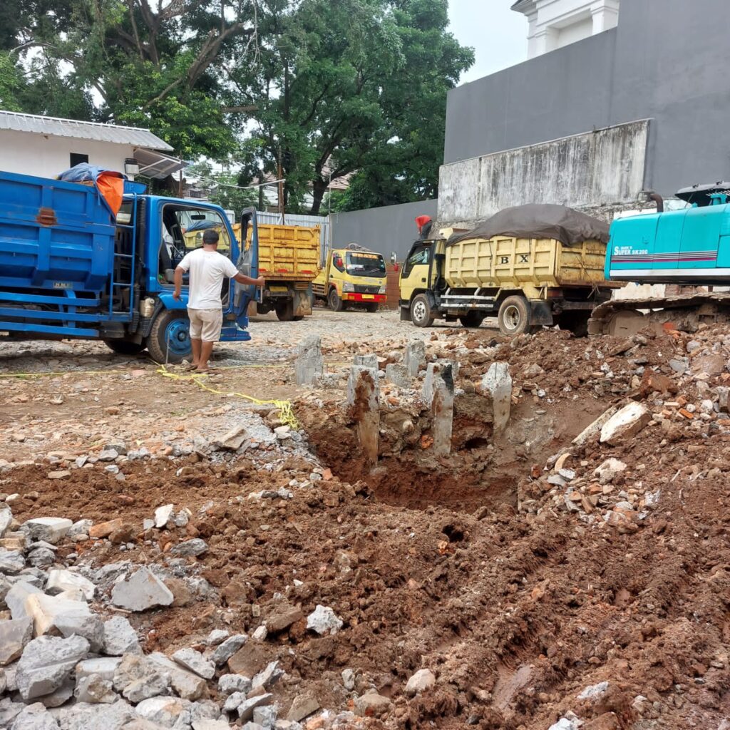 Jasa Buang Puing Menteng Jakarta Pusat3