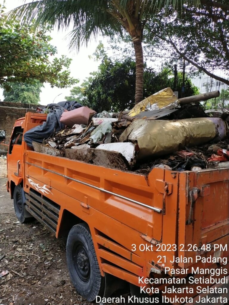 Jasa Buang Puing Jakarta Selatan4
